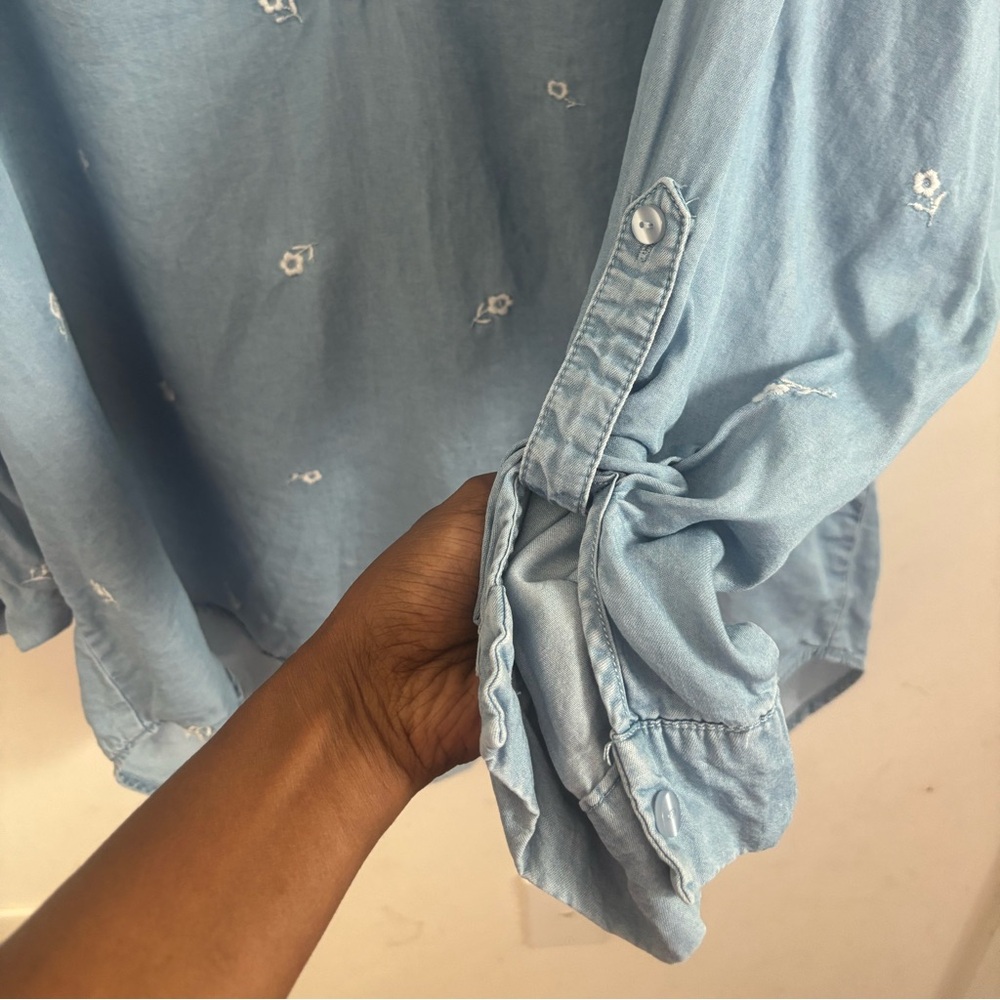 Jane Delancey Chambray Blue Embroidered Blouse Roll Tab Sleeve Boho Tunic 2X - Picture 3 of 7